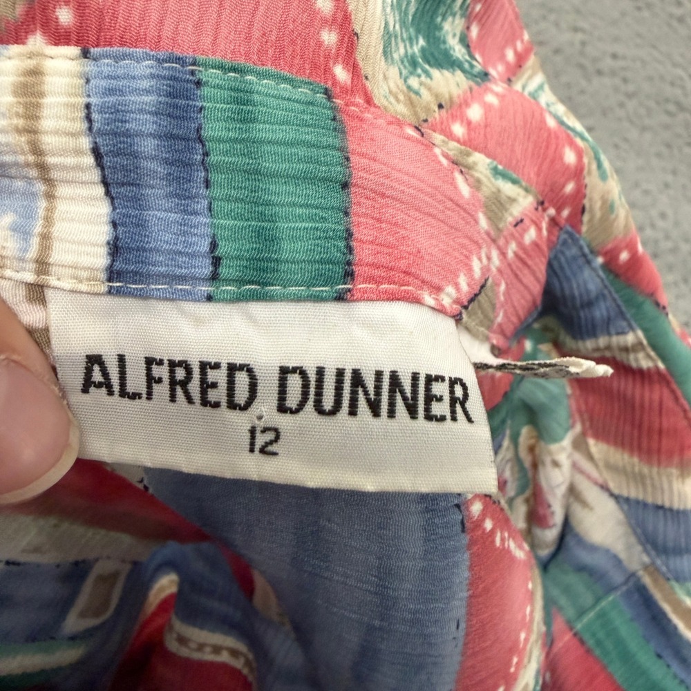 Alfred Dunner Shirt 12 Women Pink Blue Southwestern Geometric Button Up 90s - Picture 4 of 11